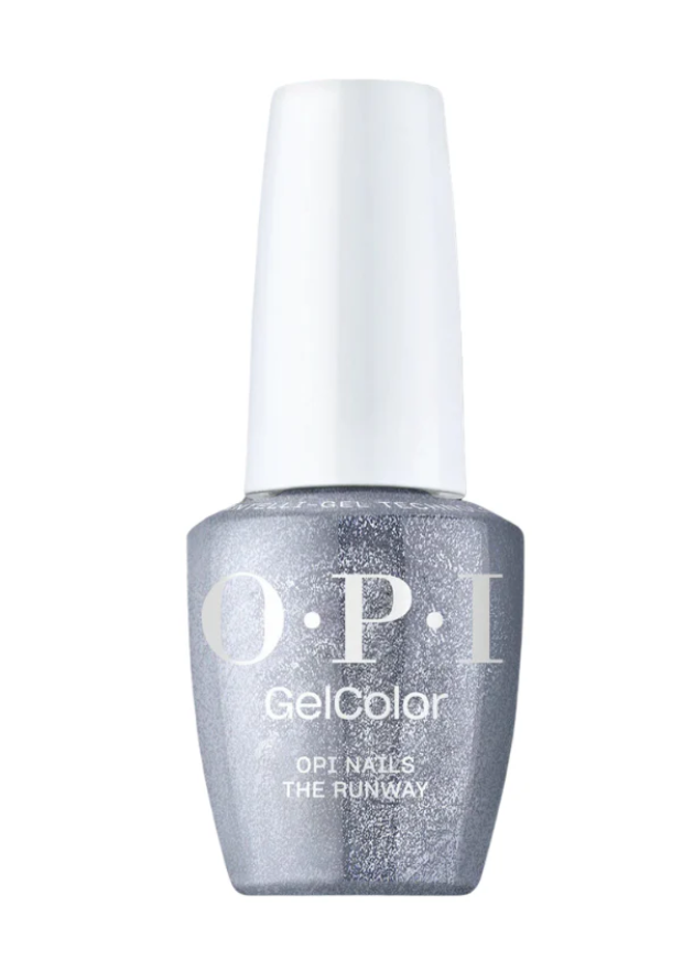 MI08 OPI Nails the Runway Gel