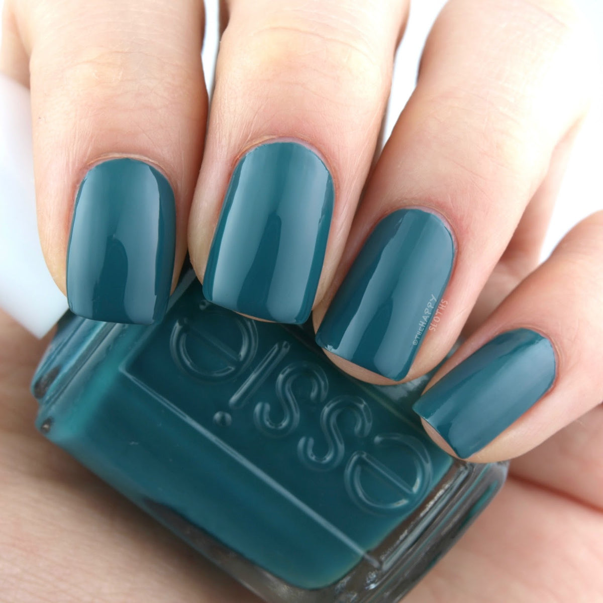 [LIMITED] ESSIE Stripes & Sails #1162